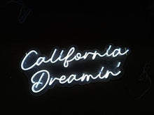 将图片加载到图库查看器，California Dreamin’
