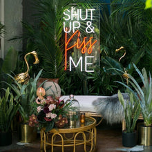 Carica l&#39;immagine nel visualizzatore di Gallery, Shut Up And Kiss Me
